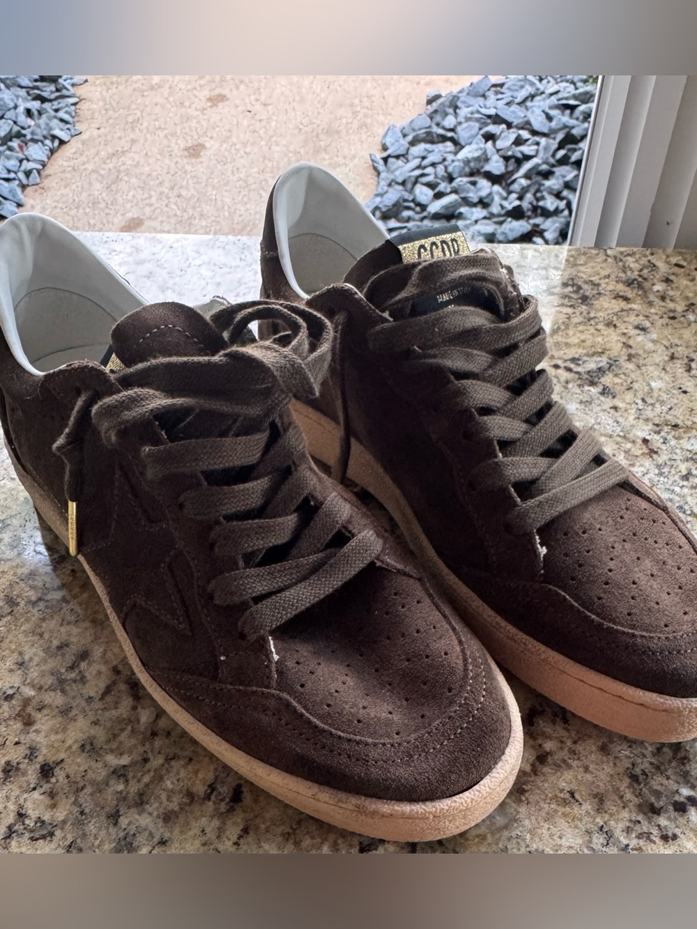 Golden Goose Ballstar 37